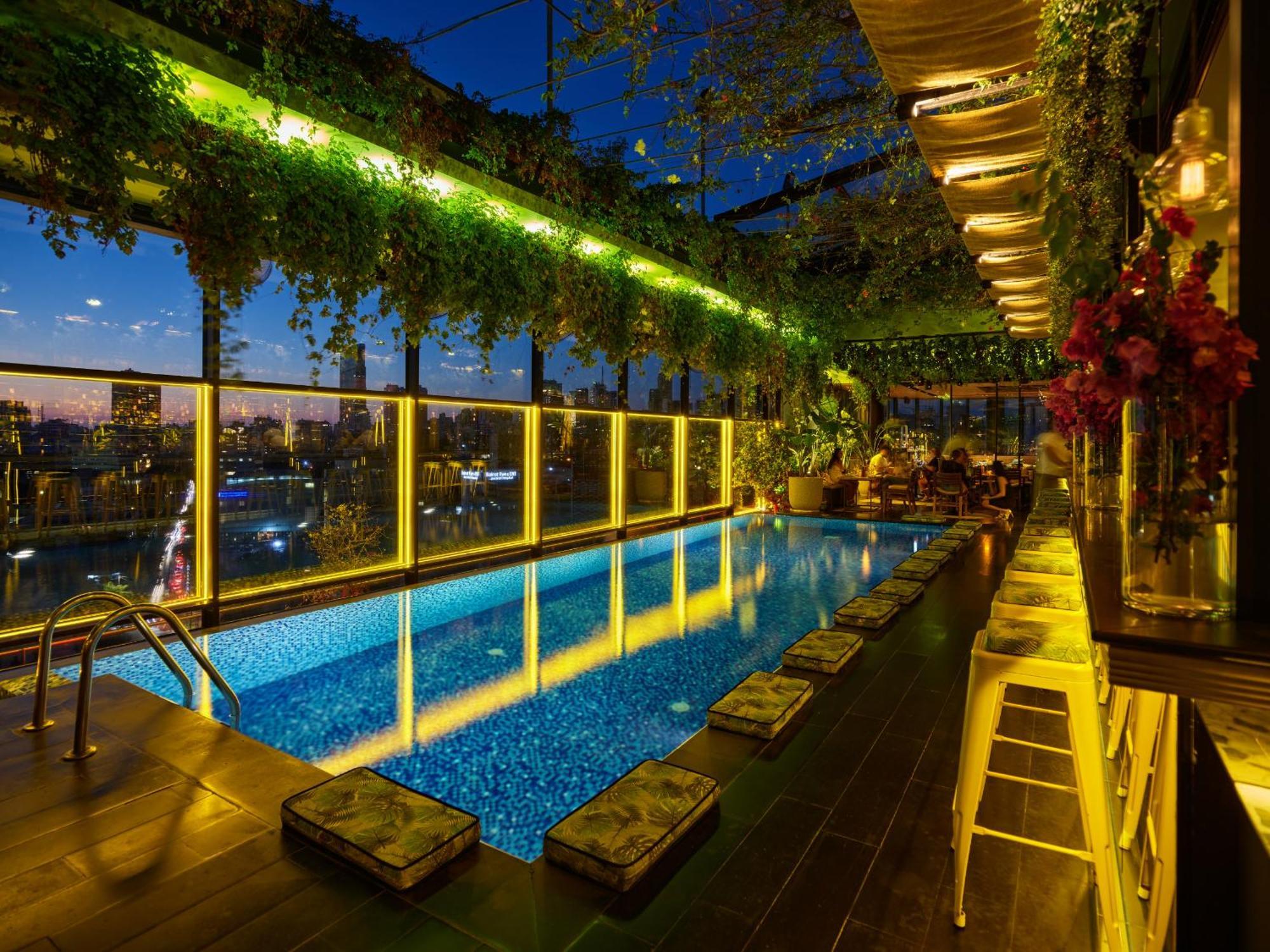 The Smallville Beirut