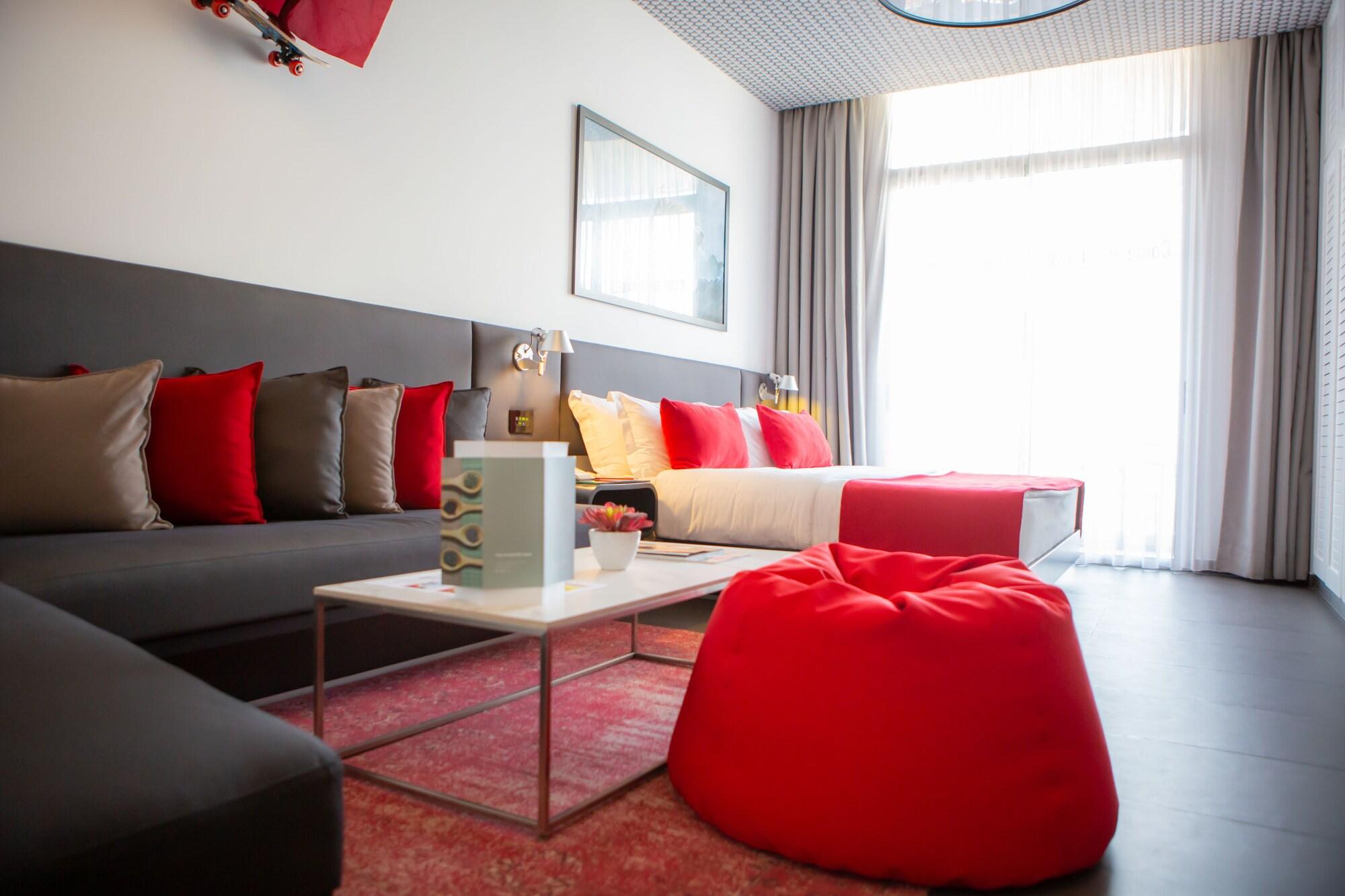 The Smallville Hotel Beirute