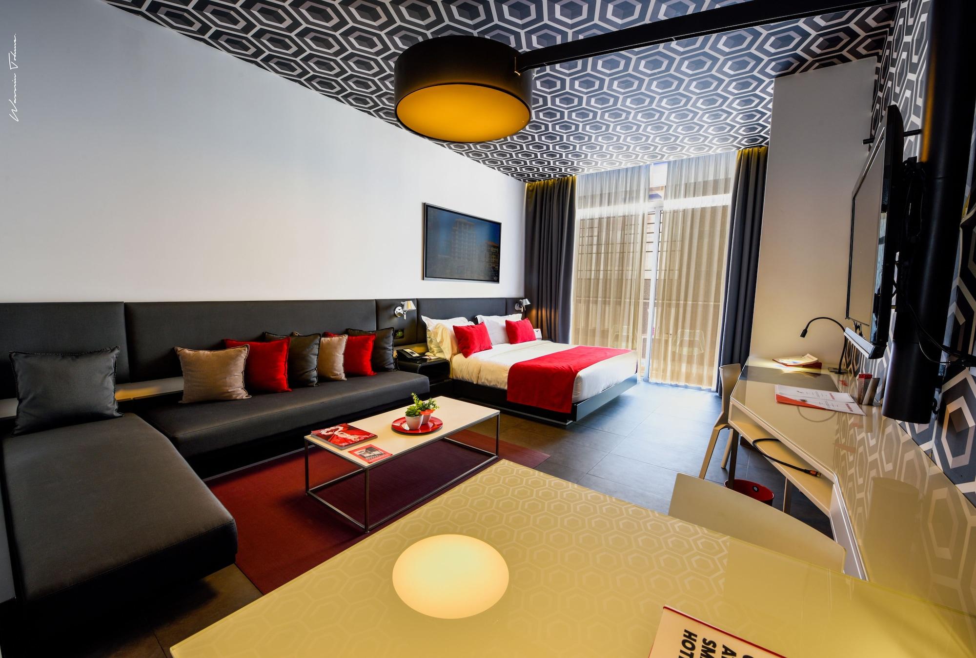 The Smallville 5* Beirute